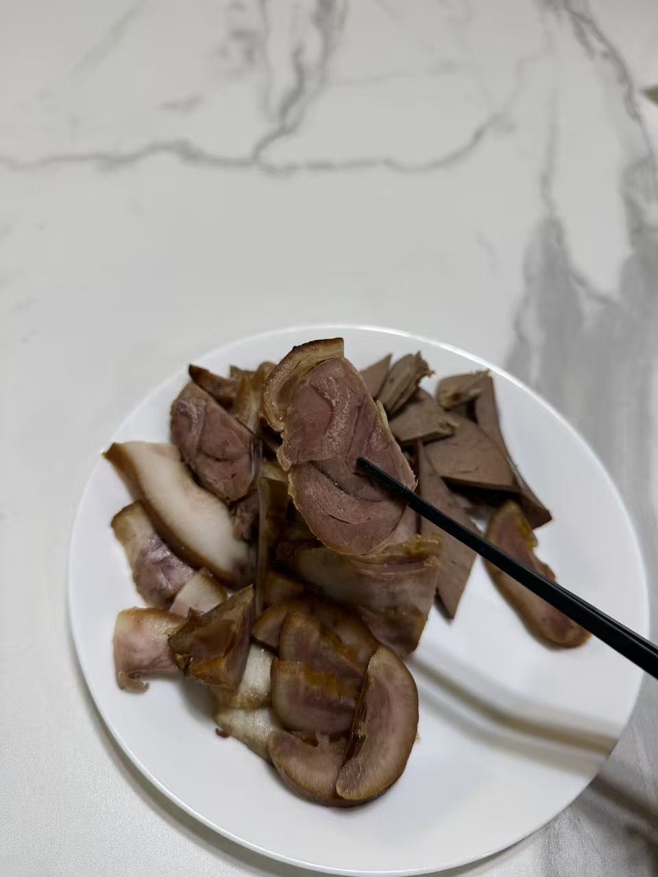 在日本也能吃上好吃又实惠的卤味,太满足了!